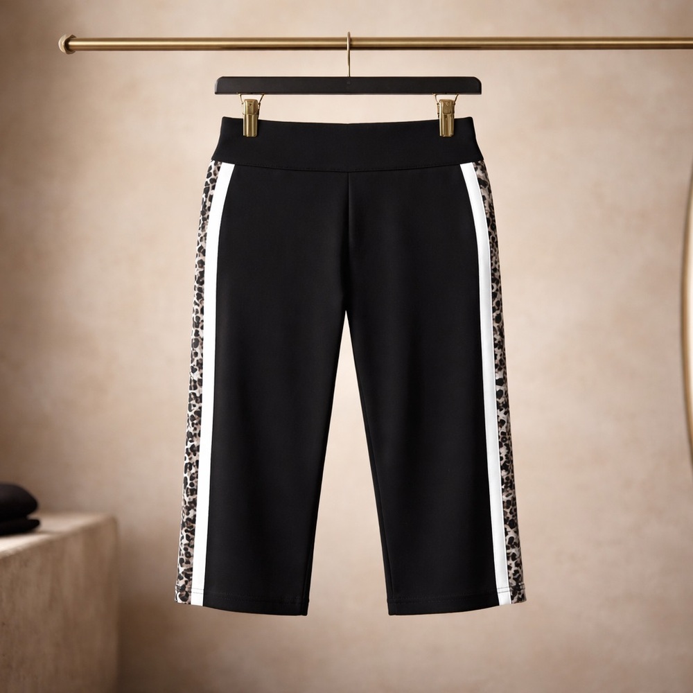 Nygard Luxe Slims Black Leopard Stripe Capri Leggings Size M